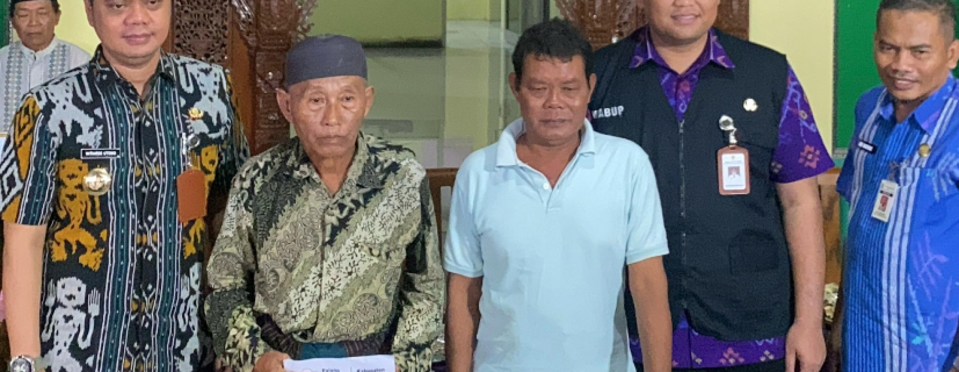 Bupati Jepara Ngantor di Desa Sumberejo, Salurkan Bantuan untuk Warga