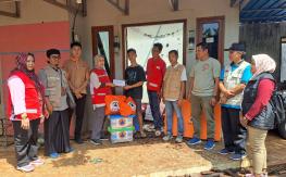 Kebakaran Hanguskan Rumah Warga di Desa Kancilan, PMI Jepara Terjun Langsung Berikan Bantuan