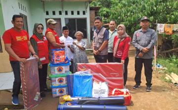 PMI Jepara Bersinergi Salurkan Bantuan untuk Warga Terdampak Musibah di Batealit dan Nalumsari